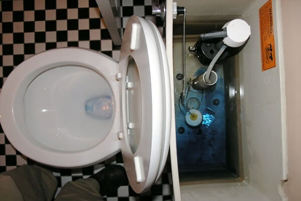 Fuite au niveau des WC, comment trouver la source du problème?